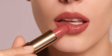 List of Most Exquisite Lipstick Shades to Wear on Valentine's Day